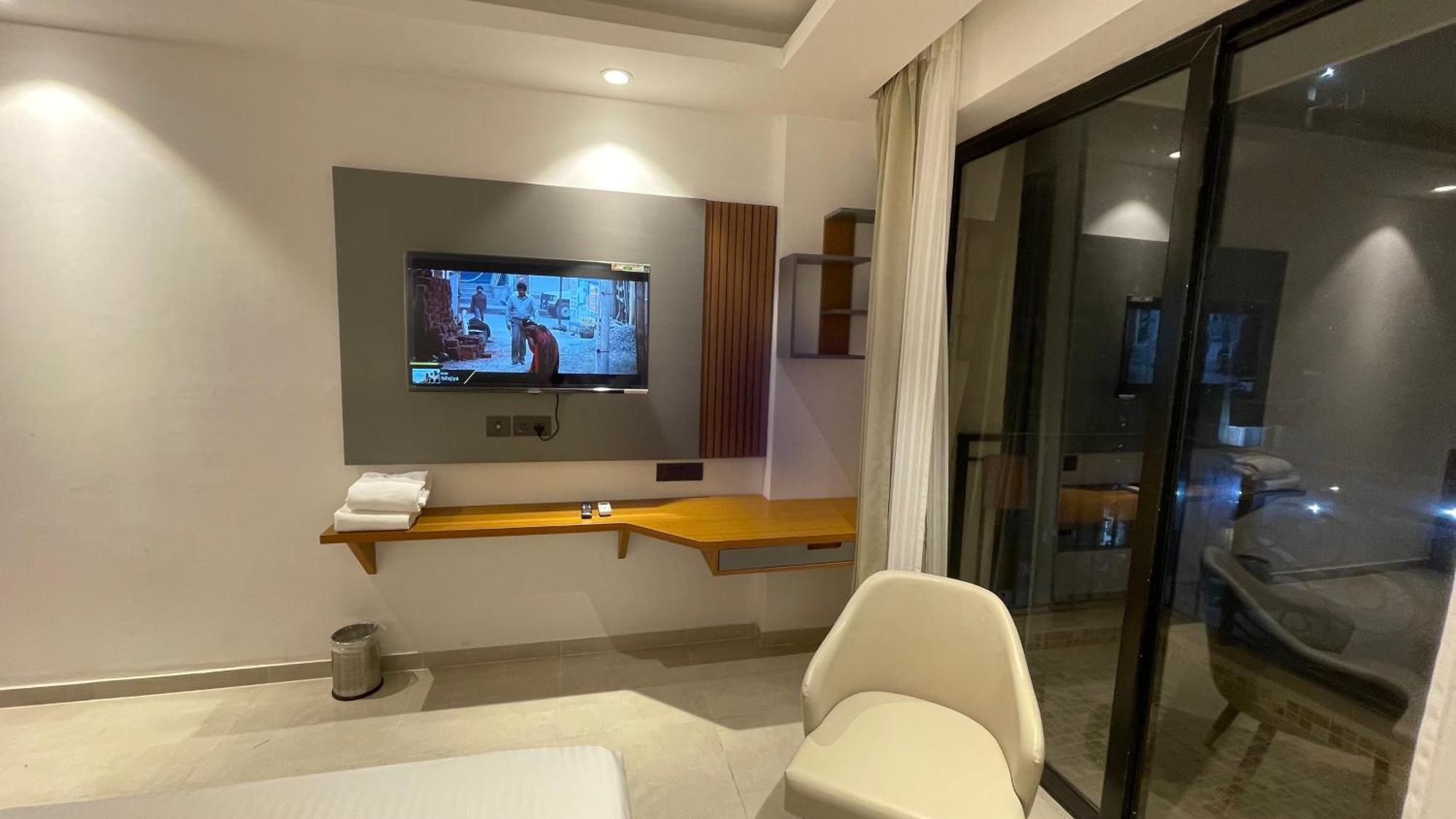 Hotel Maple Tree - Near Ekana Cricket Stadium - Lucknow Esterno foto