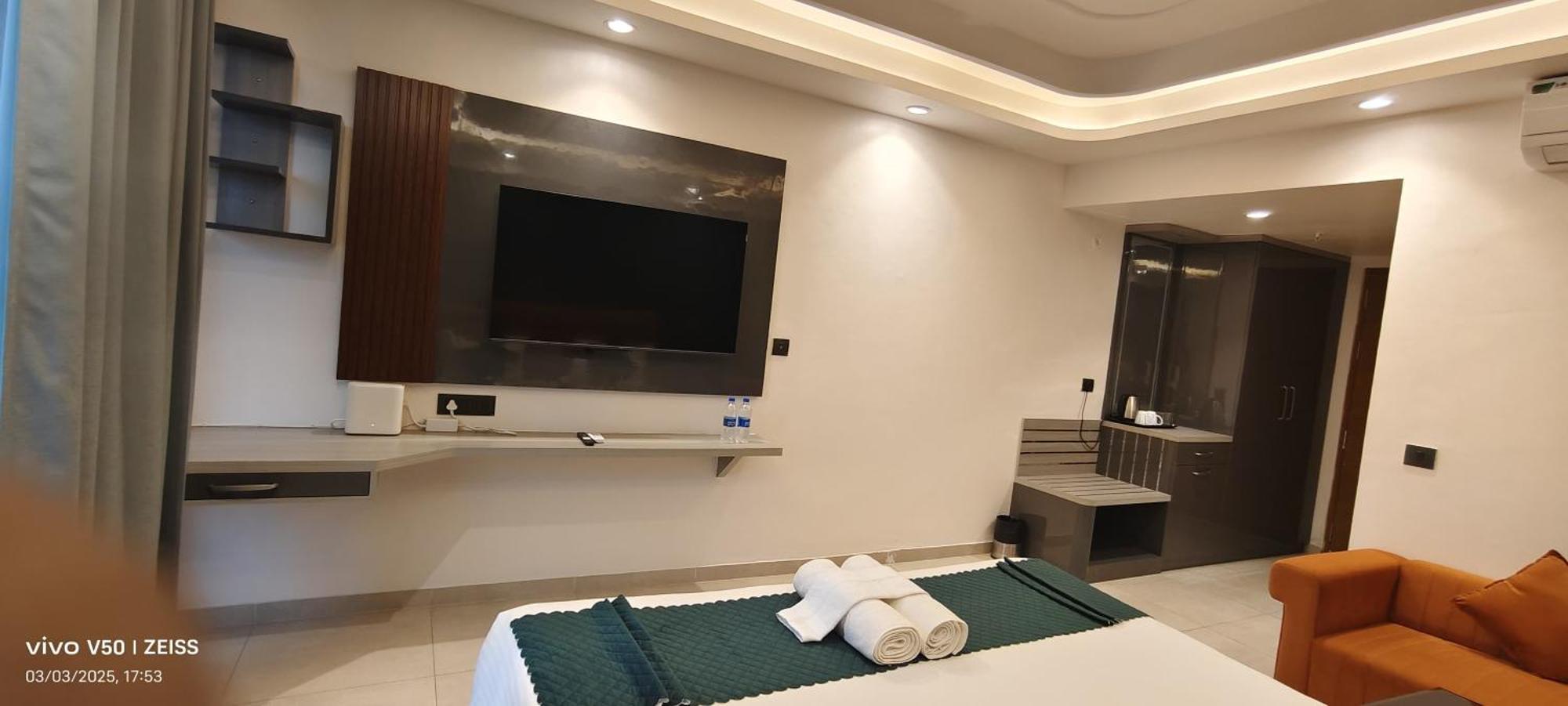Hotel Maple Tree - Near Ekana Cricket Stadium - Lucknow Esterno foto