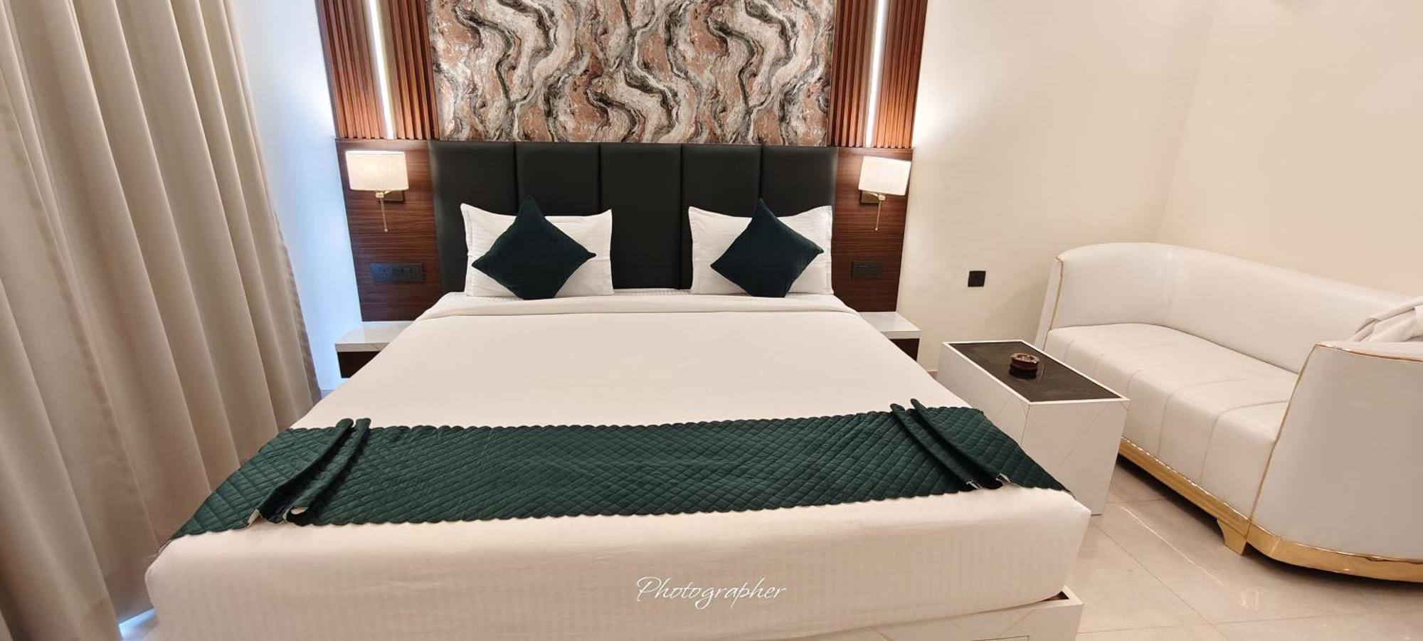 Hotel Maple Tree - Near Ekana Cricket Stadium - Lucknow Esterno foto