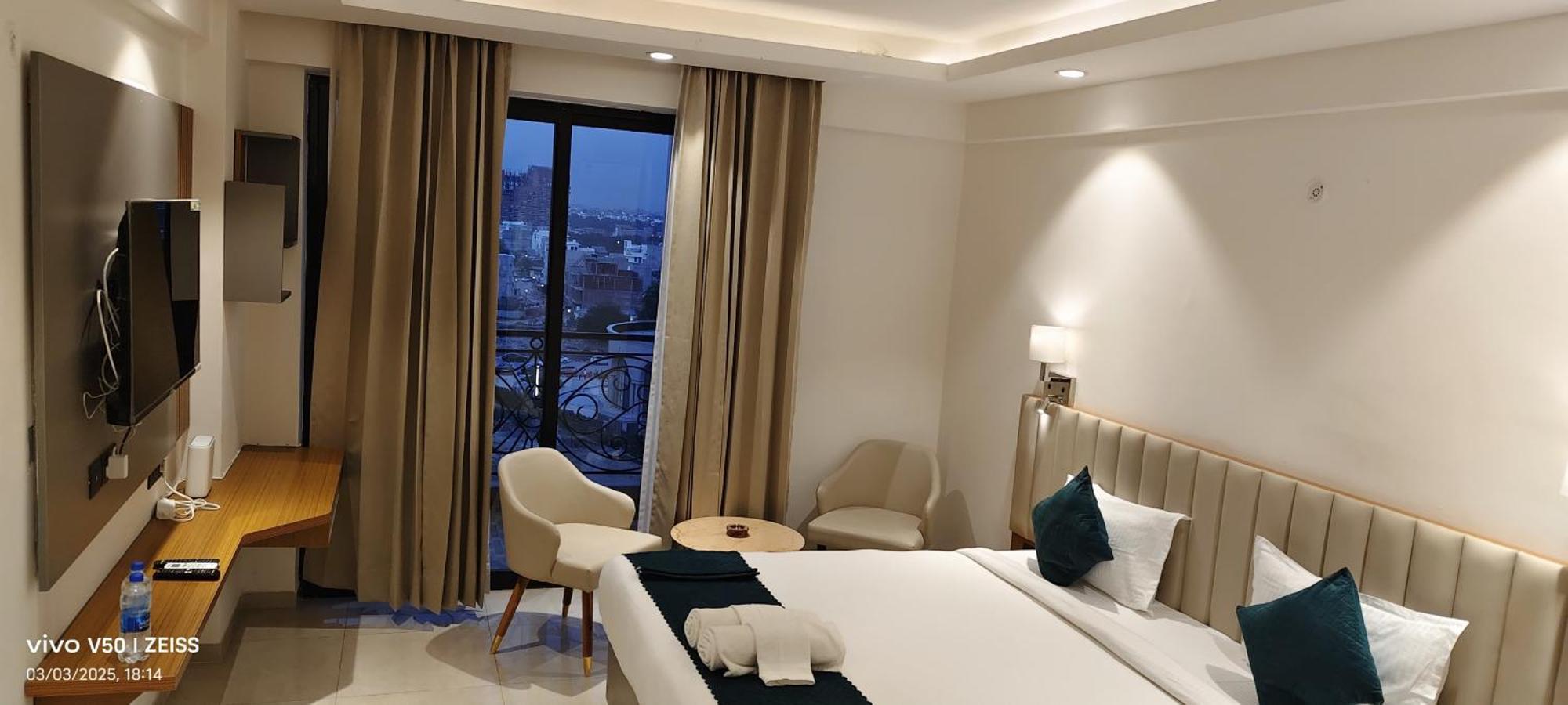 Hotel Maple Tree - Near Ekana Cricket Stadium - Lucknow Esterno foto