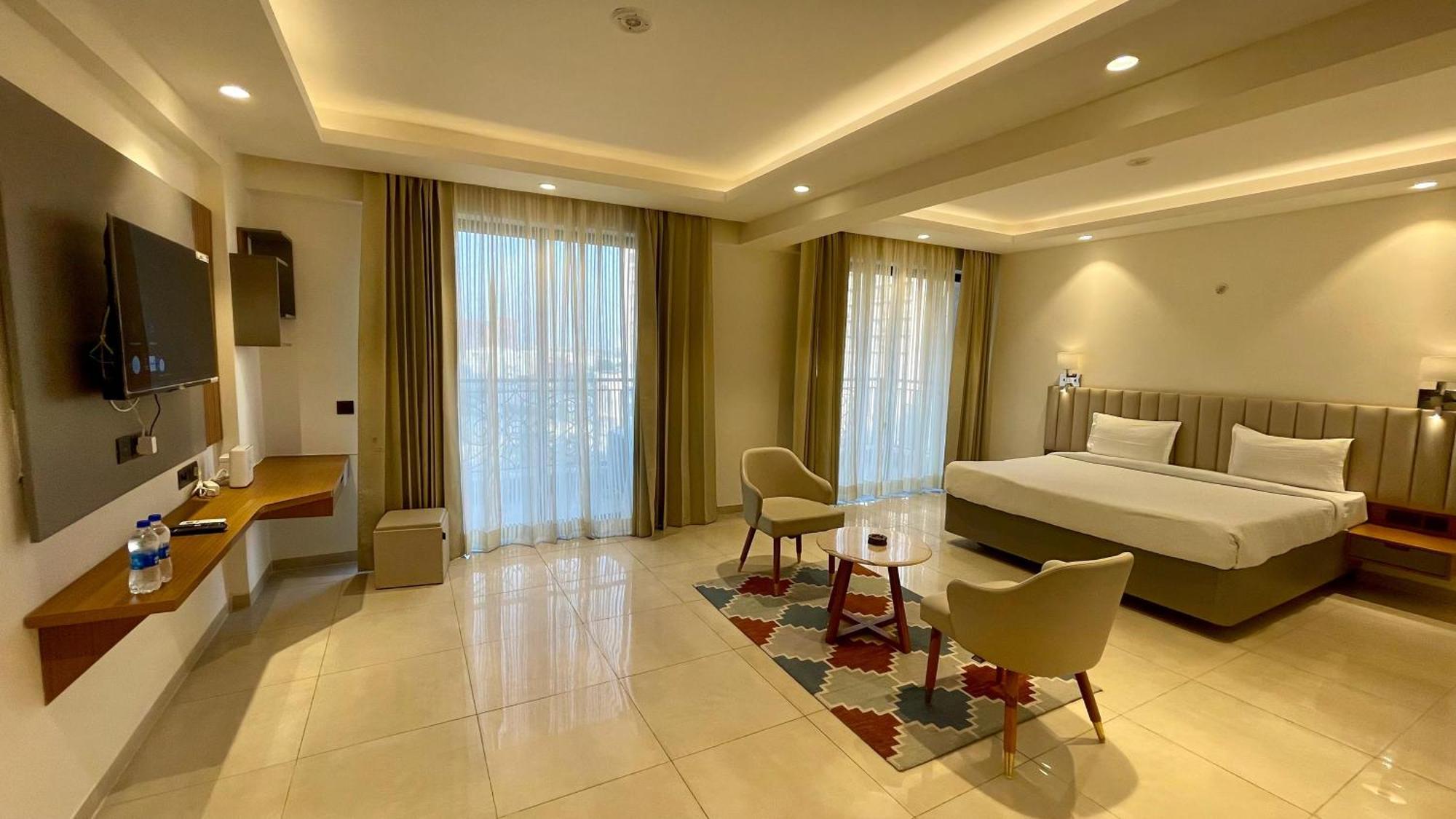 Hotel Maple Tree - Near Ekana Cricket Stadium - Lucknow Esterno foto